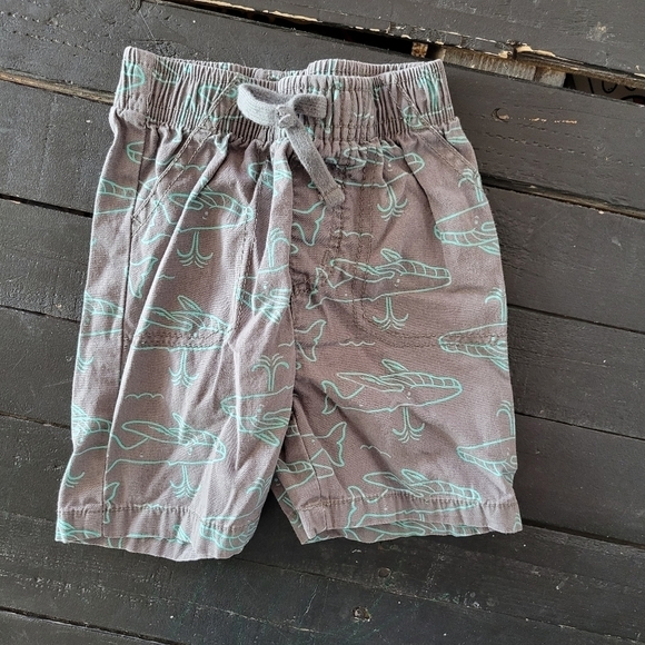 Jumping Beans Baby Boy 24 Months Grey Shorts Blue Whale Print Spring Summer - Picture 1 of 3